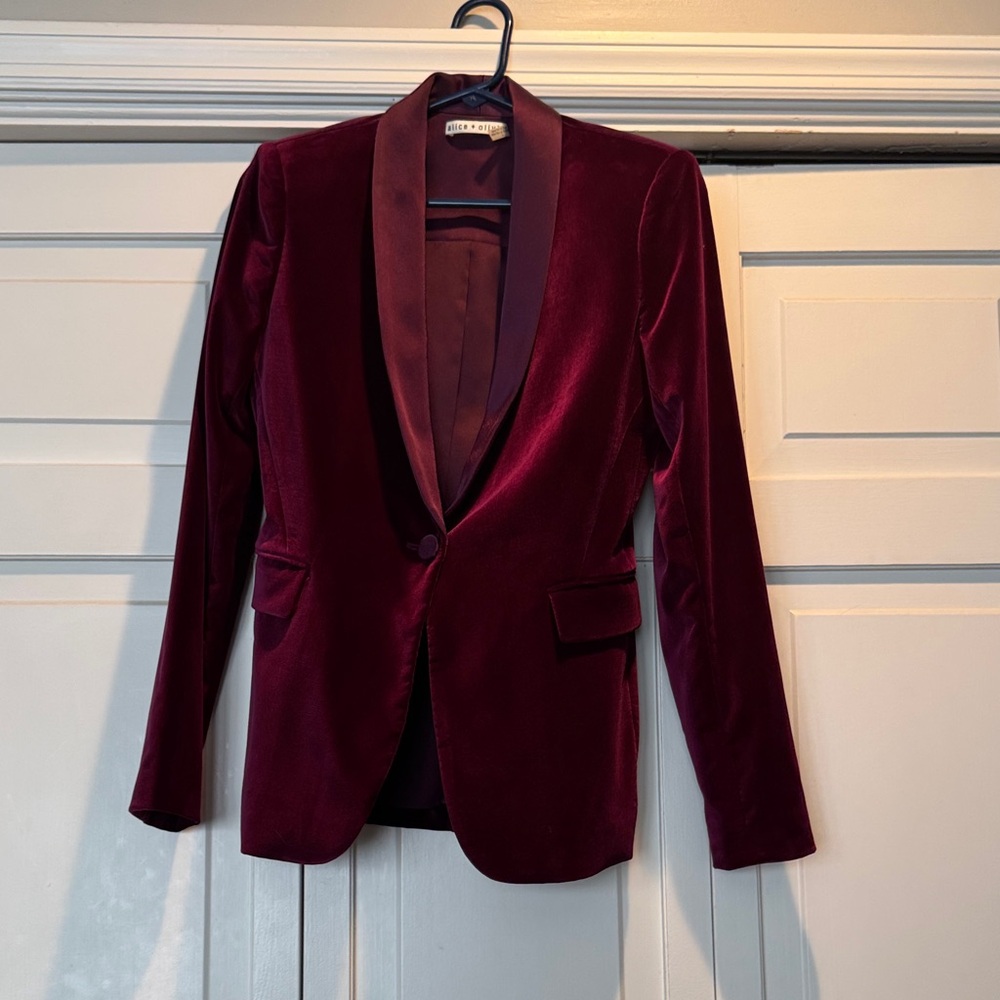 Alice and Olivia Macey Velvet Blazer